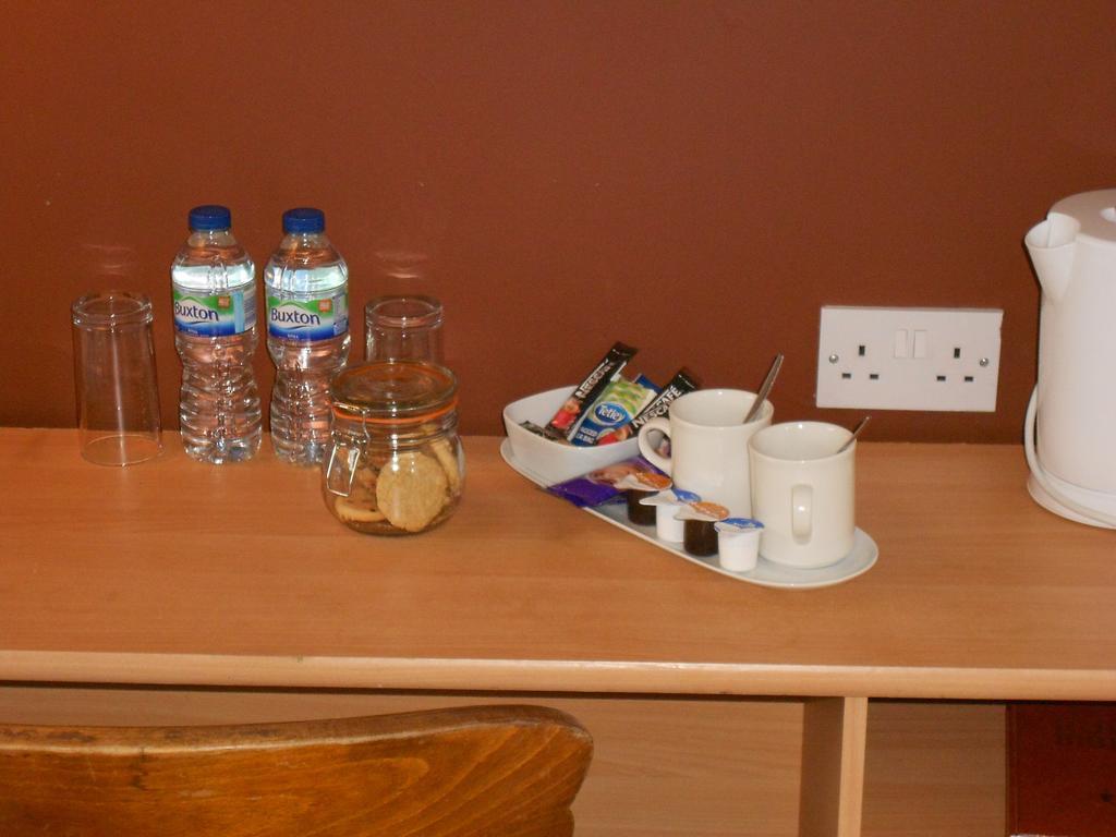 The Shady Oak B&B Whaley Bridge Номер фото
